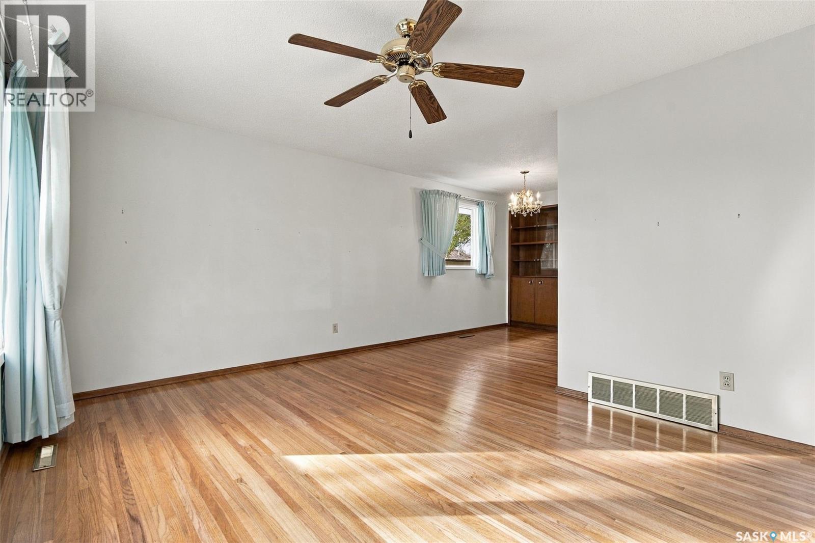 20 Yarnton Crescent, Regina, SK
