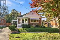 868 GRIERSON STREET Oshawa (Centennial), ON L1G 5J9