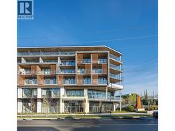 156 422 E 3RD STREET  North Vancouver, BC V7L 0K1