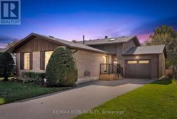 43 LEWIS CRESCENT  Kitchener, ON N2A 2T7