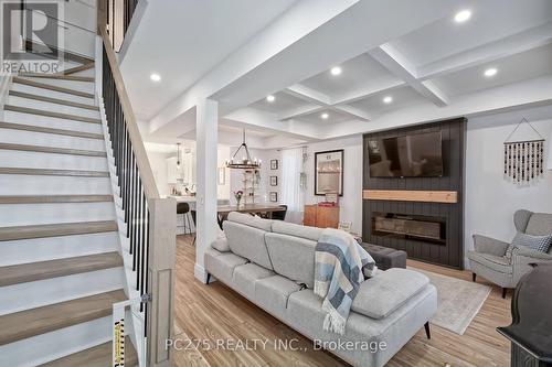 92 WALNUT STREET  Brant (Paris), ON N3L 2J7