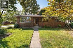 2997 ST PATRICK'S DRIVE Windsor, ON N9E 3G8