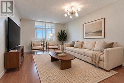 301 - 9235 JANE STREET Vaughan, ON L6A 0J8
