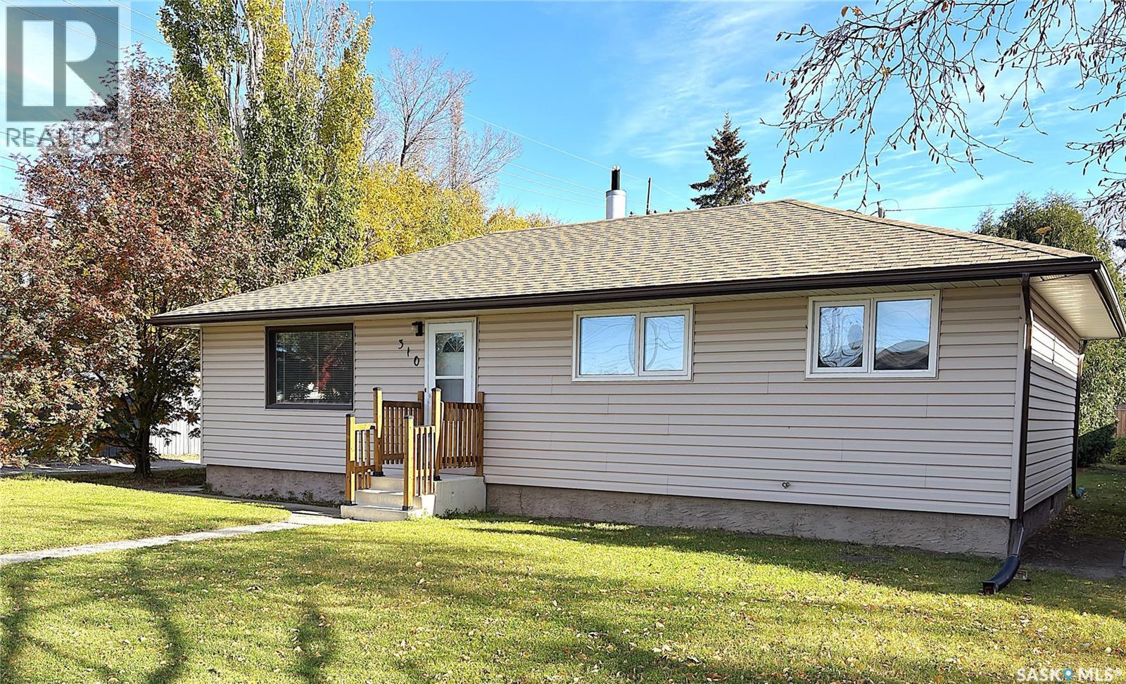 310 Vancouver Avenue S, Saskatoon, SK