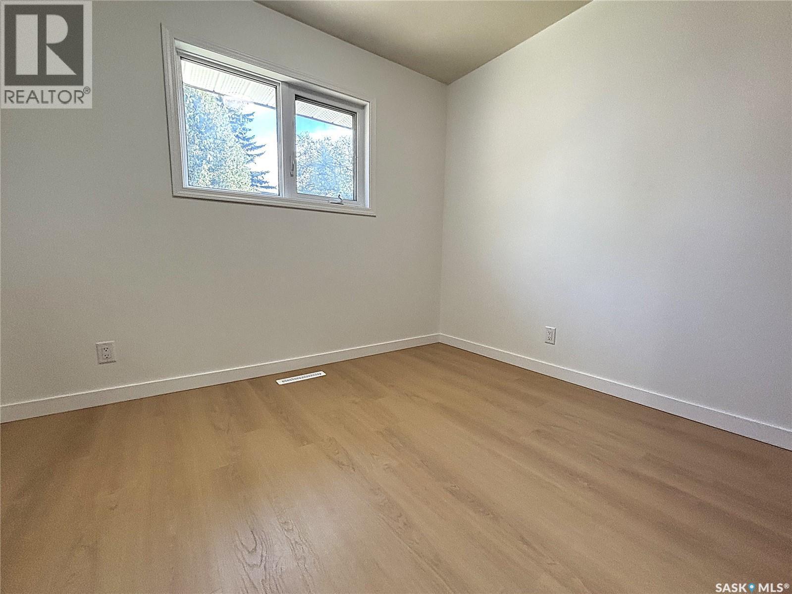310 Vancouver Avenue S, Saskatoon, SK