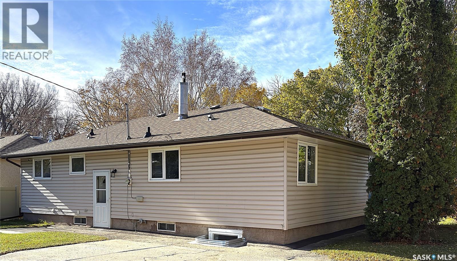 310 Vancouver Avenue S, Saskatoon, SK