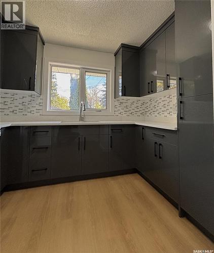 310 Vancouver Avenue S, Saskatoon, SK 