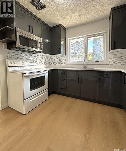 310 Vancouver Avenue S, Saskatoon, SK 