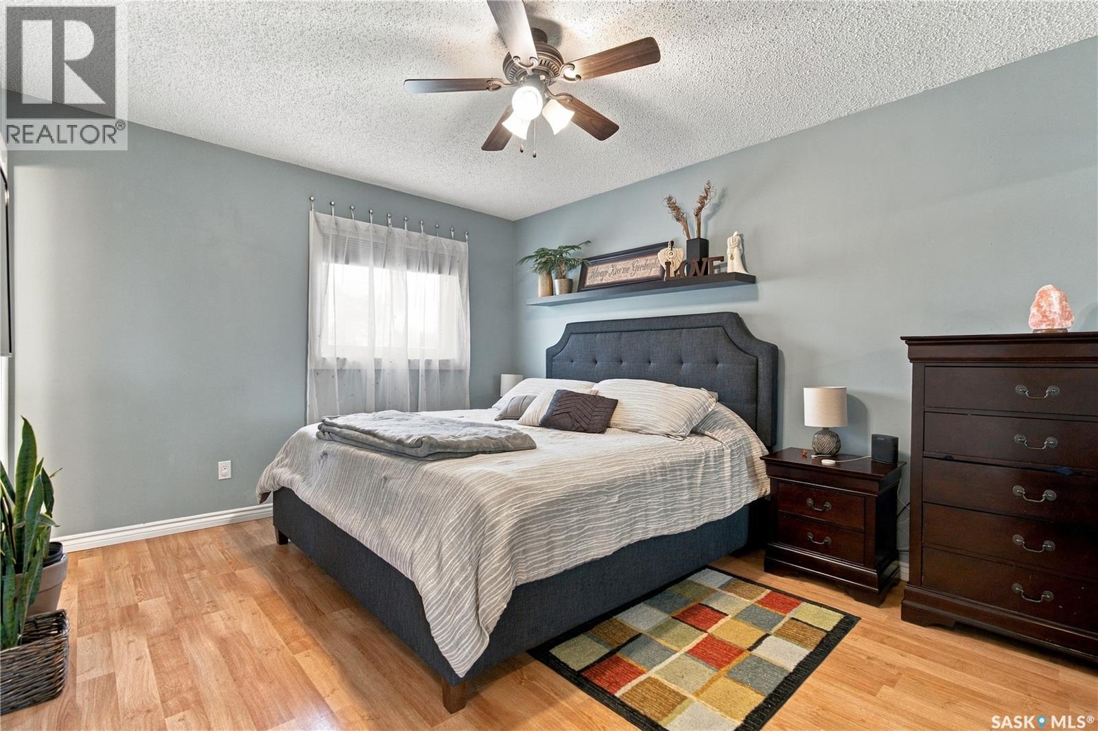 246 Hector Crescent N, Regina, SK