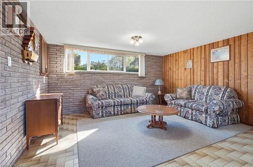 14 Geneva Drive, Hamilton, ON 