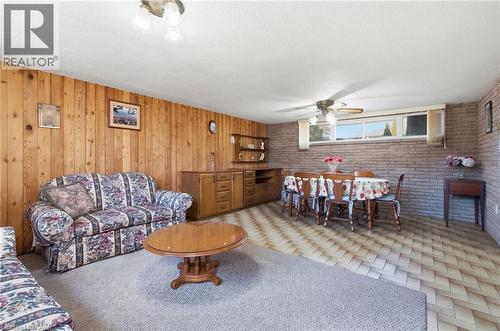 14 Geneva Drive, Hamilton, ON 