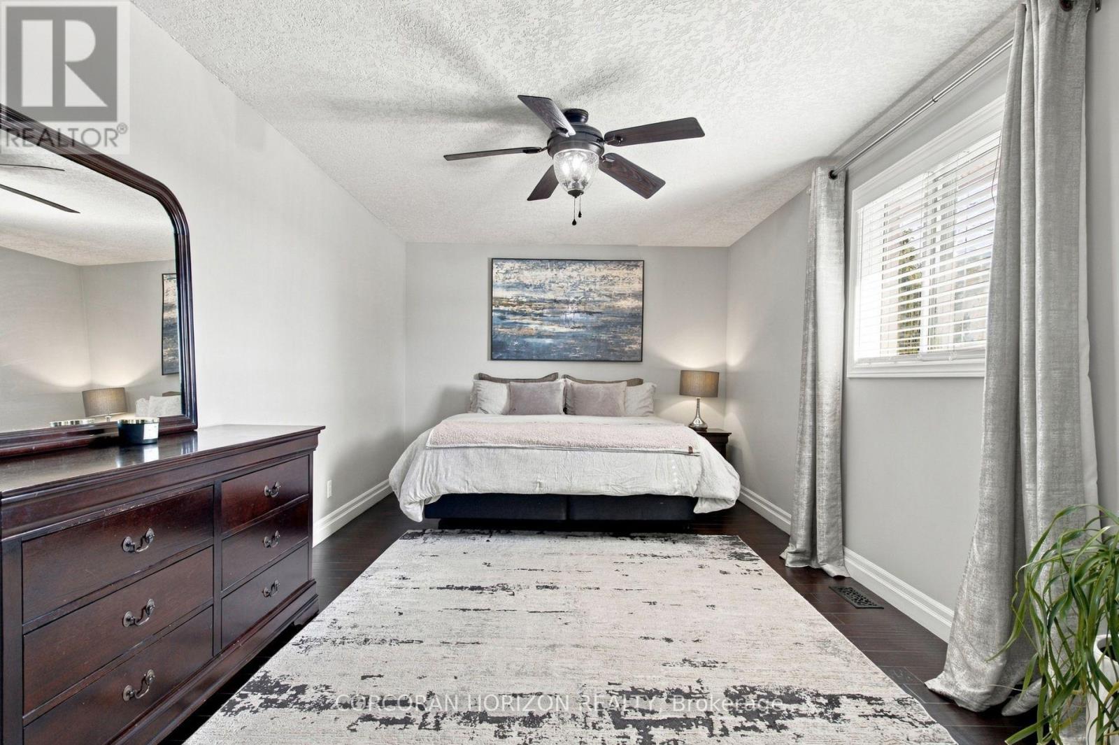 27 Costain Court, Kitchener, ON