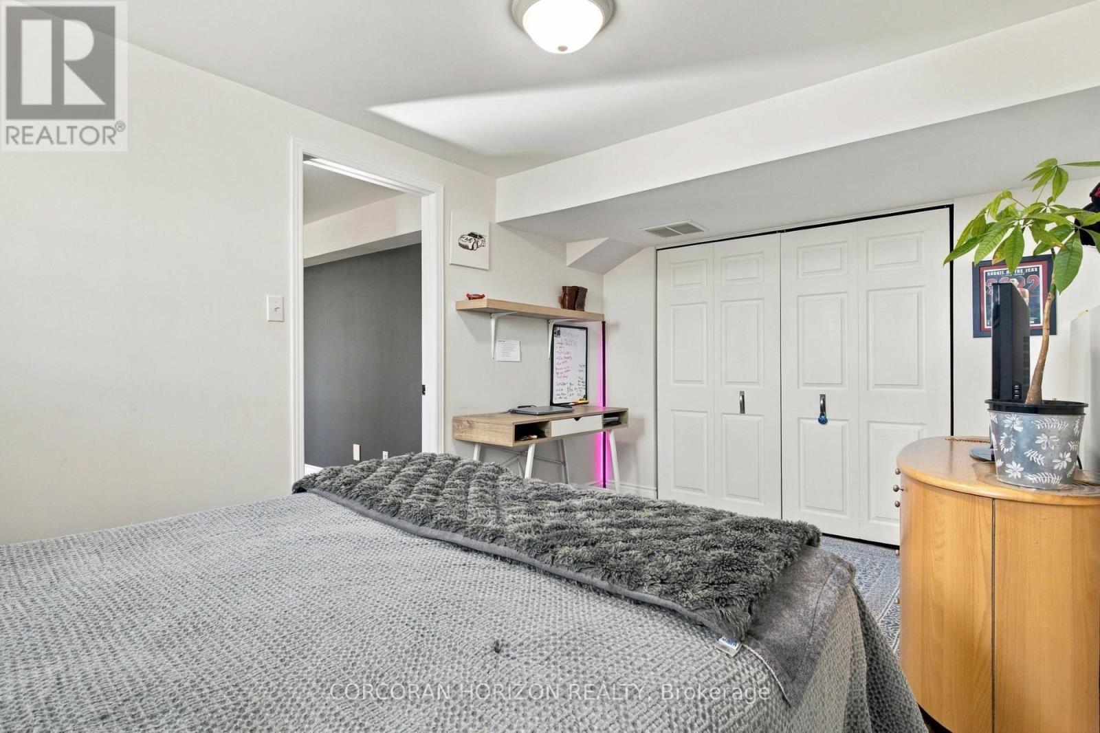 27 Costain Court, Kitchener, ON