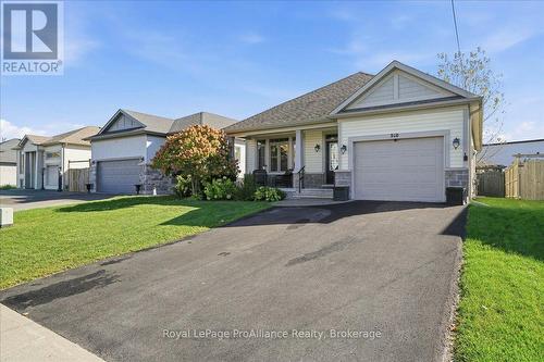 340 CANNIFTON ROAD N  Belleville (Thurlow Ward), ON K8N 4Z6