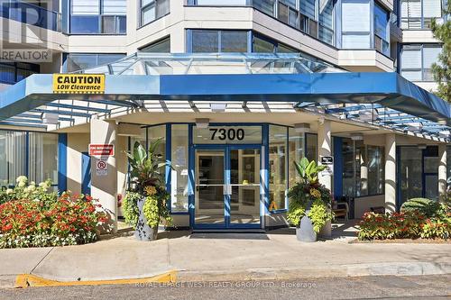 904 - 7300 YONGE STREET  Vaughan, ON L4J 7Y5