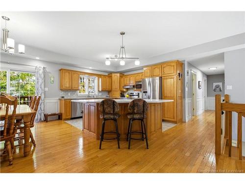 14 Wilfred Ave, Fredericton, NB 