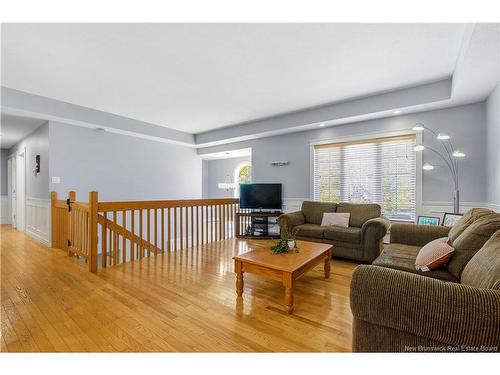 14 Wilfred Ave, Fredericton, NB 
