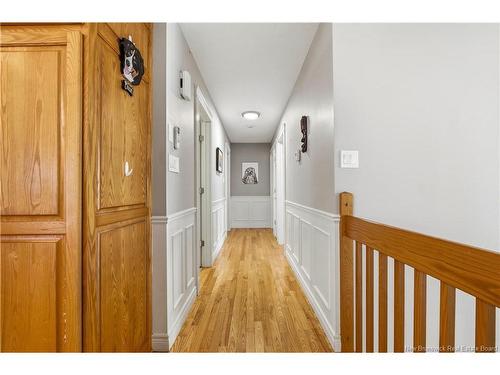 14 Wilfred Ave, Fredericton, NB 