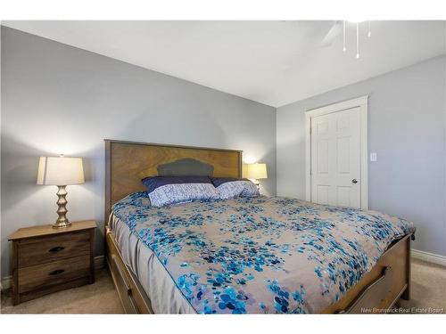 14 Wilfred Ave, Fredericton, NB 