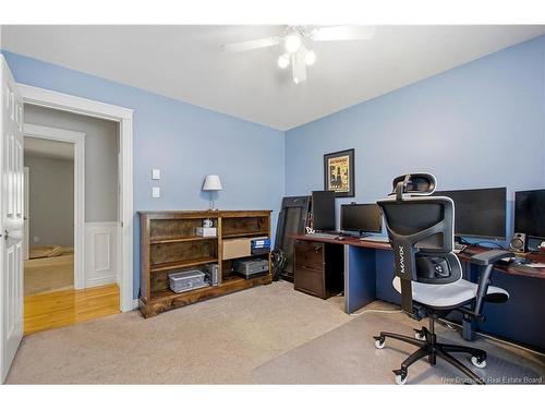 14 Wilfred Ave, Fredericton, NB 