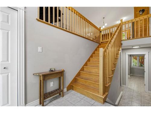 14 Wilfred Ave, Fredericton, NB 