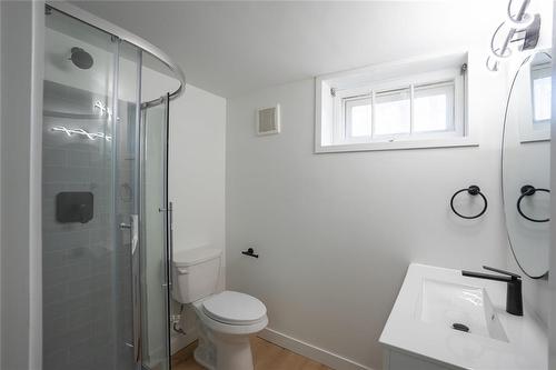 427 Thompson Drive, Winnipeg, MB 