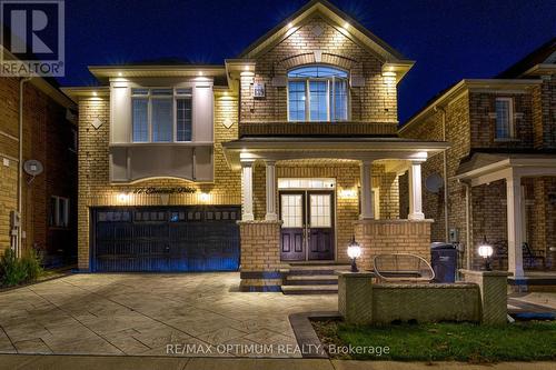 17 ELMCREST DRIVE  Brampton, ON L6Y 5T7