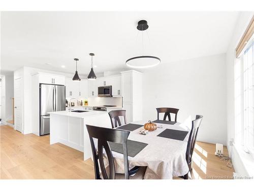 2 Huntingdon Ci, Fredericton, NB 