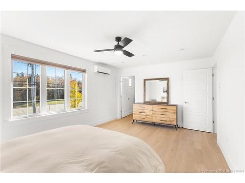 2 Huntingdon Ci, Fredericton, NB 
