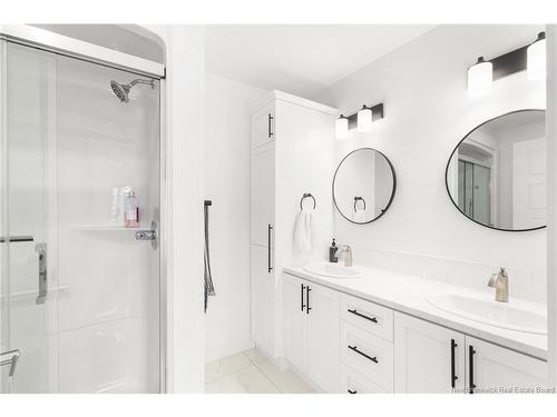 2 Huntingdon Ci, Fredericton, NB 