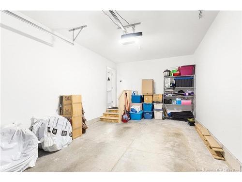 2 Huntingdon Ci, Fredericton, NB 