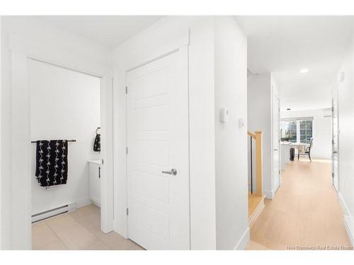 2 Huntingdon Ci, Fredericton, NB 