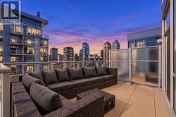 2206, 135 13 Avenue SW  Calgary, AB T2R 0W8