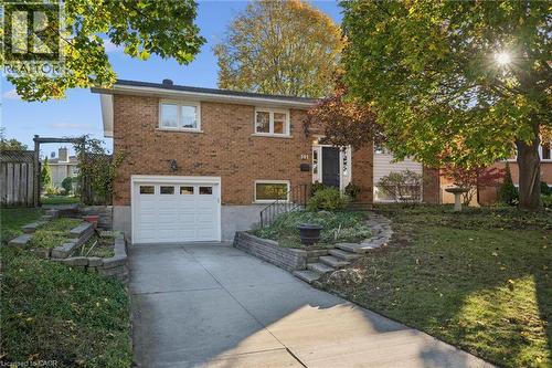 301 MARTINDALE Crescent  Waterloo, ON N2L 4M8