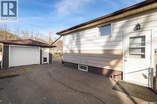 3320 Perry Avenue, Regina, SK 
