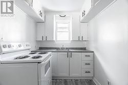 5 - 229 HAMILTON ROAD London East, ON N5Z 1P9