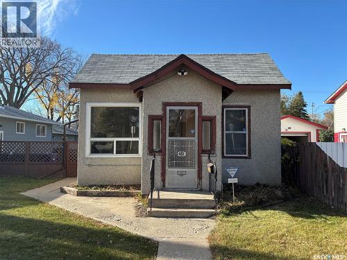 451 T AVENUE S  Saskatoon, SK S7M 3B3