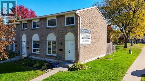 27 TURNER DRIVE Unit# 25  Sarnia, ON N7S 4R9