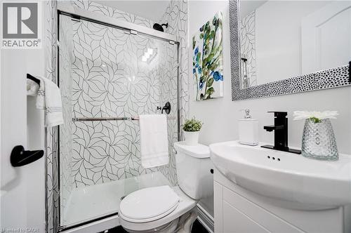9 Gibson Avenue, Hamilton, ON 