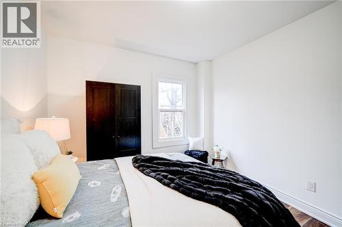9 Gibson Avenue, Hamilton, ON 