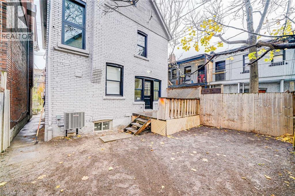 9 Gibson Avenue, Hamilton, ON