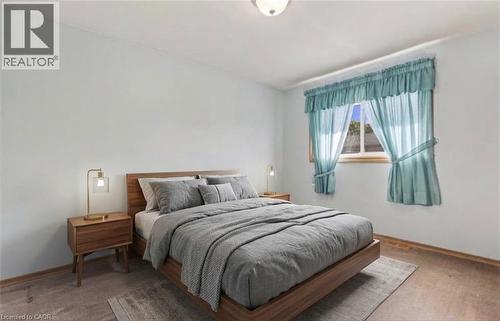 THIS PHOTO HAS BEEN VIRTUALLY STAGED - 207 Elliott Street, Cambridge, ON 