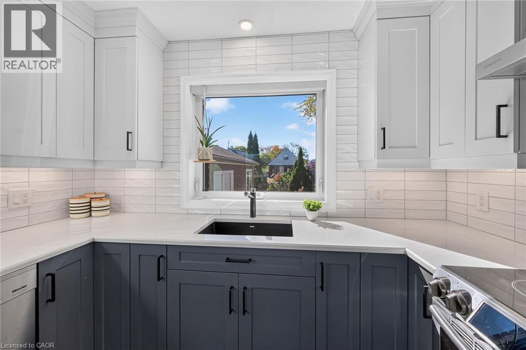 This window overlooks the beautiful backyard. - 10 Mulock Avenue, Hamilton, ON