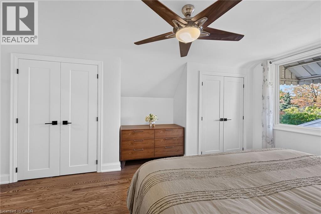 Dual double door closets with organizers. - 10 Mulock Avenue, Hamilton, ON