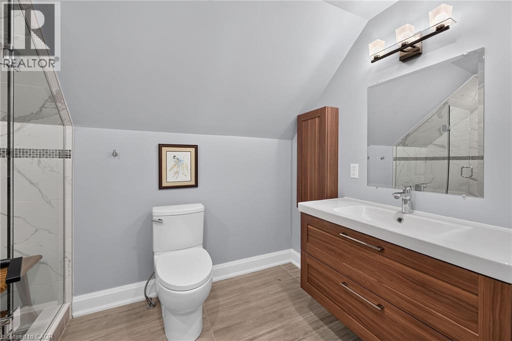 Heated Floors! 3 piece bathroom on the 2nd level. - 10 Mulock Avenue, Hamilton, ON