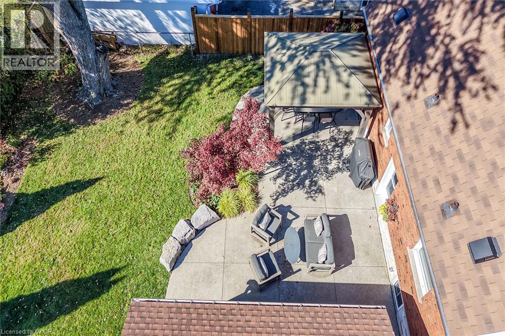 Aerial view of the back yard space. - 10 Mulock Avenue, Hamilton, ON