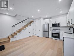 2 6989 KERR STREET  Vancouver, BC V5X 2B3
