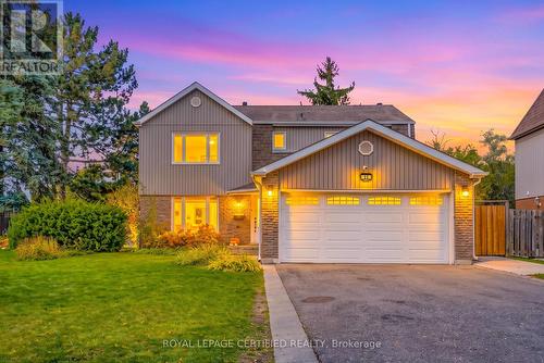 22 MADELAINE CRESCENT  Brampton, ON L6S 2Y9