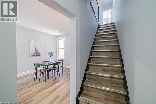 17 Kinrade Avenue, Hamilton, ON 