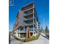 157 422 E 3RD STREET  North Vancouver, BC V7L 0K1